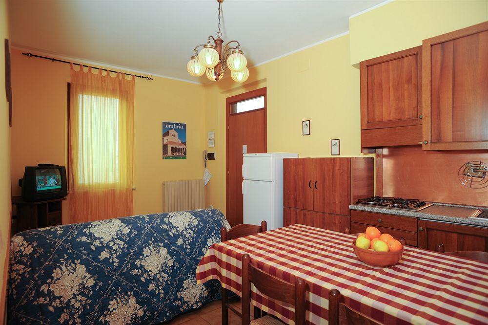 Agriturismo La Mora Assisi Ngoại thất bức ảnh